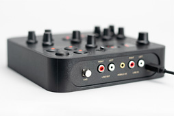 画像ギャラリー No.009のサムネイル画像 / 「Sound Blaster K3＋」レビュー。「ほぼミキサー」な見た目のUSBサウンドデバイスはゲーム配信に使えるのか