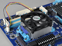 画像ギャラリー No.005のサムネイル画像 / GIGA-BYTEの次世代マザーボード「GA-A75-UD4H」を写真で見る