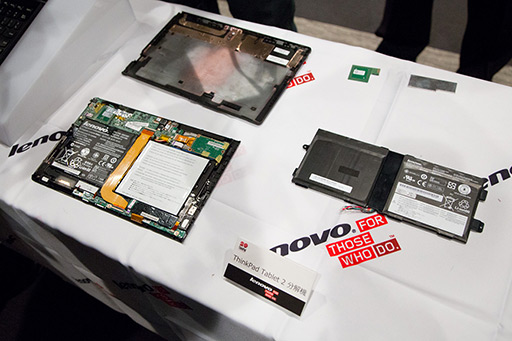 画像ギャラリー No.027のサムネイル画像 / Lenovo，Windows 8タブレット「ThinkPad Tablet 2」を解説。「Atom Z2760」搭載で軽量・薄型を実現