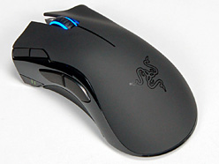 画像ギャラリー No.002のサムネイル画像 / KeNNy，uNleashed & fumio×MSY。「ゲーマー視点でRazer Mambaを評価する」座談会レポートを掲載