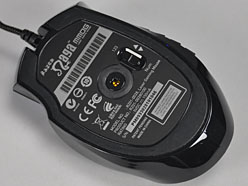 画像ギャラリー No.011のサムネイル画像 / 左サイド12ボタン仕様の“MMO専用”マウス，「Razer Naga」レビュー。本機，イロモノに非ず
