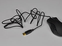 画像ギャラリー No.012のサムネイル画像 / 左サイド12ボタン仕様の“MMO専用”マウス，「Razer Naga」レビュー。本機，イロモノに非ず
