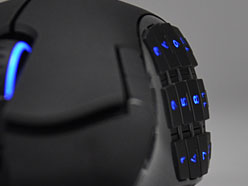 画像ギャラリー No.019のサムネイル画像 / 左サイド12ボタン仕様の“MMO専用”マウス，「Razer Naga」レビュー。本機，イロモノに非ず