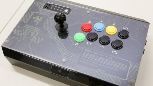 画像ギャラリー No.002のサムネイル画像 / アーケードスティックの新星，RazerのXbox 360用アーケードスティックはいかにして生まれ，どこを目指すのか。Razerの担当者に聞いてみた