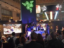 画像ギャラリー No.004のサムネイル画像 / アーケードスティックの新星，RazerのXbox 360用アーケードスティックはいかにして生まれ，どこを目指すのか。Razerの担当者に聞いてみた