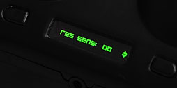画像ギャラリー No.033のサムネイル画像 / Razer，Xbox 360＆PC向けの多ボタン＆高機能ゲームパッド「Sabertooth」を発表。さっそく使ってみた 