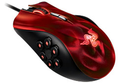 画像ギャラリー No.016のサムネイル画像 / 【PR】多ボタンマウス「Razer Naga」が「Wizardry Online」の推奨マウスに認定。運営チームに使いこなし術を聞いてみた 