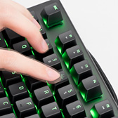 画像ギャラリー No.013のサムネイル画像 / 「Razer BlackWidow X Chroma」英語配列モデルを試す。「X」付きのBlackWidowは，従来モデルと何が違うのか