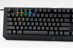 画像ギャラリー No.035のサムネイル画像 / 「Razer BlackWidow X Chroma」英語配列モデルを試す。「X」付きのBlackWidowは，従来モデルと何が違うのか