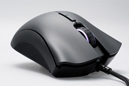 画像ギャラリー No.008のサムネイル画像 / 「Razer DeathAdder Elite」レビュー。ド定番マウスシリーズの最新作は，ゲーマーの期待に応えてくれるか