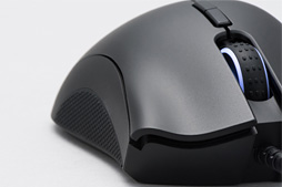 画像ギャラリー No.028のサムネイル画像 / 「Razer DeathAdder Elite」レビュー。ド定番マウスシリーズの最新作は，ゲーマーの期待に応えてくれるか