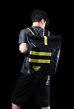 画像ギャラリー No.003のサムネイル画像 / MSY，「Team GRAPHT」としてEVO 2017にブース出展。Razer製アケコン「Panthera」も販売予定