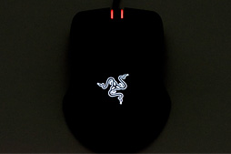 画像ギャラリー No.023のサムネイル画像 / 「Razer Lancehead Tournament Edition」レビュー。光学センサー搭載の左右対称形状採用マウスは，本当に「トーナメント向け」なのか