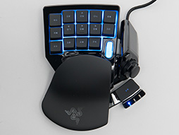 画像ギャラリー No.012のサムネイル画像 / Razer，サイドボタンの数を変えられるマウス「Naga Trinity」を発表。スクロールホイールを装備した左手用キーパッド「Tartarus V2」も