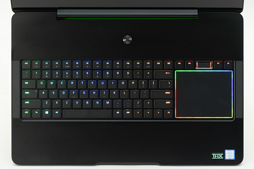 画像ギャラリー No.006のサムネイル画像 / 「Razer Blade Pro」ノートPCの2017年モデルを試す。薄型メカニカルキースイッチはとにかく素晴らしく，これだけでも買う価値がある