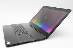画像ギャラリー No.008のサムネイル画像 / 「Razer Blade Pro」ノートPCの2017年モデルを試す。薄型メカニカルキースイッチはとにかく素晴らしく，これだけでも買う価値がある