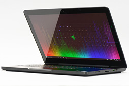 画像ギャラリー No.018のサムネイル画像 / 「Razer Blade Pro」ノートPCの2017年モデルを試す。薄型メカニカルキースイッチはとにかく素晴らしく，これだけでも買う価値がある