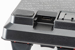 画像ギャラリー No.015のサムネイル画像 / 【PR】Razer製キーボード「Huntsman V2 Tenkeyless」は，最新光学キースイッチによる低遅延で最高峰の実力派だ