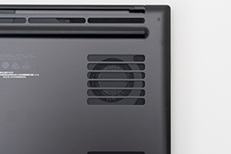 画像ギャラリー No.011のサムネイル画像 / 【PR】RazerのハイエンドノートPC「Razer Blade 15」は，ノートPC最強GPUと4K/144Hz液晶パネルでどんな用途も快適だ
