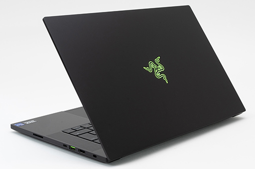画像ギャラリー No.014のサムネイル画像 / 【PR】RazerのハイエンドノートPC「Razer Blade 15」は，ノートPC最強GPUと4K/144Hz液晶パネルでどんな用途も快適だ