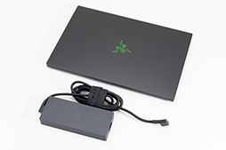 画像ギャラリー No.031のサムネイル画像 / 【PR】RazerのハイエンドノートPC「Razer Blade 15」は，ノートPC最強GPUと4K/144Hz液晶パネルでどんな用途も快適だ