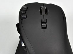 画像ギャラリー No.013のサムネイル画像 / Logitechのワイヤレス＆ワイヤード両対応マウス「G700」レビュー。G7の後継作は“ゲーマー向けワイヤレス”の新たな世界を提示するか