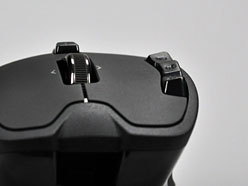 画像ギャラリー No.017のサムネイル画像 / Logitechのワイヤレス＆ワイヤード両対応マウス「G700」レビュー。G7の後継作は“ゲーマー向けワイヤレス”の新たな世界を提示するか