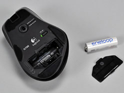 画像ギャラリー No.036のサムネイル画像 / Logitechのワイヤレス＆ワイヤード両対応マウス「G700」レビュー。G7の後継作は“ゲーマー向けワイヤレス”の新たな世界を提示するか