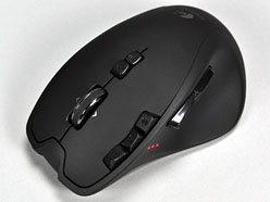 画像ギャラリー No.046のサムネイル画像 / Logitechのワイヤレス＆ワイヤード両対応マウス「G700」レビュー。G7の後継作は“ゲーマー向けワイヤレス”の新たな世界を提示するか