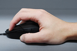 画像ギャラリー No.019のサムネイル画像 / 「G302 Daedalus Prime MOBA Gaming Mouse」レビュー。Logicool Gの新型マウスは，確かに製品名どおりのMOBAゲーマー向けだった