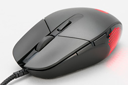 画像ギャラリー No.002のサムネイル画像 / Logicool G「G303」レビュー。これは「G502」の小型軽量＆メインボタン強化版マウスだ
