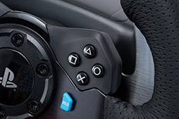 画像ギャラリー No.009のサムネイル画像 / Logicool G「G29」＋「Driving Force Shifter」レビュー。新型のステアリングコントローラはPS4時代の定番となるか