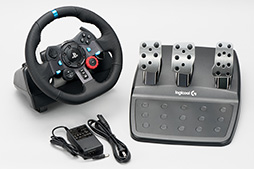 画像ギャラリー No.015のサムネイル画像 / Logicool G「G29」＋「Driving Force Shifter」レビュー。新型のステアリングコントローラはPS4時代の定番となるか