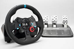 画像ギャラリー No.060のサムネイル画像 / Logicool G「G29」＋「Driving Force Shifter」レビュー。新型のステアリングコントローラはPS4時代の定番となるか