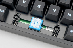 画像ギャラリー No.015のサムネイル画像 / Logicool G「G810」レビュー。本日発表の「純粋なRomer-Gキーボード」は，あえて“らしさ”を切り捨て，万人受けを目指した意欲作だ