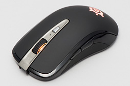 画像ギャラリー No.006のサムネイル画像 / Logicool Gの新型ワイヤレスマウス「G900」ファーストインプレッション。スリープからの復帰は文句なしに早く，重量は相当に軽い