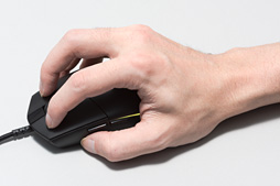 画像ギャラリー No.043のサムネイル画像 / 「Pro Gaming Mouse」レビュー。Logicool G初の「PRO」マウス，性能は文句なしだが……
