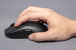 画像ギャラリー No.029のサムネイル画像 / Logicool G「PRO Wireless」「PRO HERO」レビュー。重量約80gのワイヤレスと約83gのワイヤードは軽量マウスの最適解か？