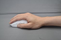 画像ギャラリー No.012のサムネイル画像 / 軽く，使いやすく，文句ナシの仕上がり。ワイヤレスマウス「PRO X SUPERLIGHT」レビュー