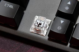 画像ギャラリー No.014のサムネイル画像 / ［COMPUTEX］HyperXが「PS4向け外付けSSD」と「Switch向けmicroSD」でゲーム機市場へさらに注力