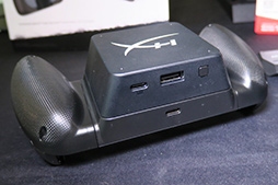 画像ギャラリー No.014のサムネイル画像 / HyperX，Qi充電機能付きのヘッドセットやスマートフォン用グリップをCES 2020で発表。実機を写真でチェックしてみよう