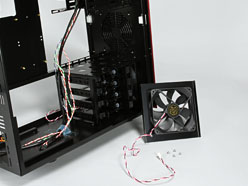 画像ギャラリー No.010のサムネイル画像 / 【PR】G-Tuneのハイエンドモデル「MASTERPIECE i1520PA3」。自作では手に入らない最高峰のゲームPC，その「最高ぶり」を検証する