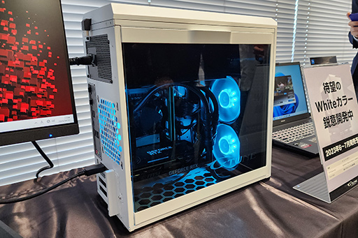 画像ギャラリー No.005のサムネイル画像 / 「G-Tune」から外付け液冷ユニット対応ノートPCや1.8kgの軽量ノートPCが発売に。3年無償保証や送料無料も見逃せない