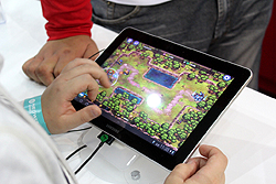 画像ギャラリー No.005のサムネイル画像 / ［G-Star 2011］モバイルゲーム一筋の「COM2US」が単独でブース出展。韓国のモバイル市場などを聞いた