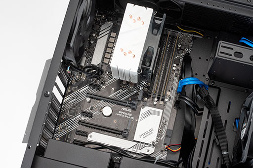 画像ギャラリー No.005のサムネイル画像 / 【PR】GALLERIAのゲームPC「XA7C-G60S」は，手の届きやすい価格でeスポーツタイトルを快適にプレイできるマシンだ