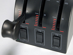 画像ギャラリー No.011のサムネイル画像 / フライトシマー必携か？ 「Pro Flight Yoke System」のレビューを掲載