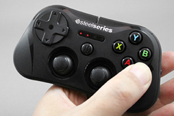 画像ギャラリー No.028のサムネイル画像 / iPhone＆iPad専用のワイヤレスゲームパッド「SteelSeries Stratus」レビュー。これはデキがいい
