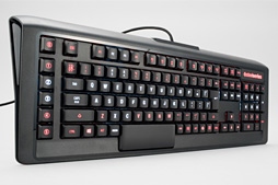 画像ギャラリー No.002のサムネイル画像 / SteelSeries製キーボード「Apex M800」レビュー。独自のメカニカルキースイッチ「QS1」は，ゲームプレイに何をもたらすか