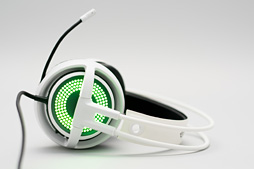 画像ギャラリー No.028のサムネイル画像 / 「SteelSeries Siberia 350」レビュー。伝統のデザインを採用しつつDTS Headphone:X対応のワイヤードヘッドセット，その実力に迫る