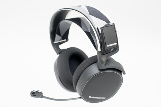 画像ギャラリー No.002のサムネイル画像 / 【PR】SteelSeries製ヘッドセット「Arctis 7」徹底検証。 ワイヤレス＆ワイヤード両対応モデルは，PS4との相性が抜群だった 